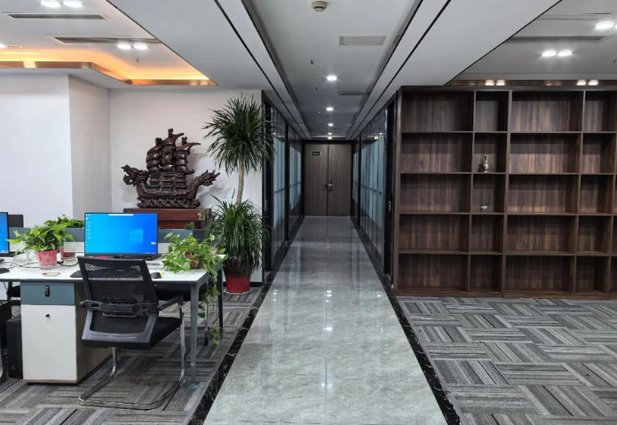 工业碳素材料选型要点：济南华阳炭素有限公司石墨模具定制技术解析